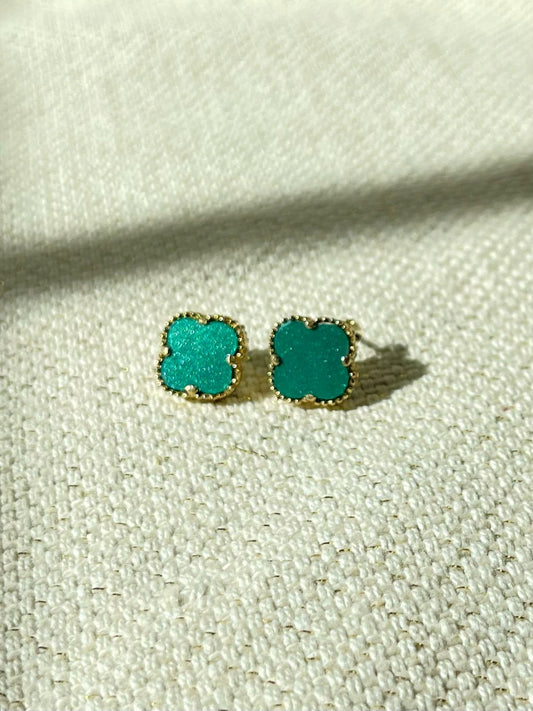 Arete de flores
